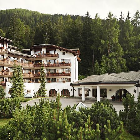 Hotel Waldhuus Νταβός Εξωτερικό φωτογραφία