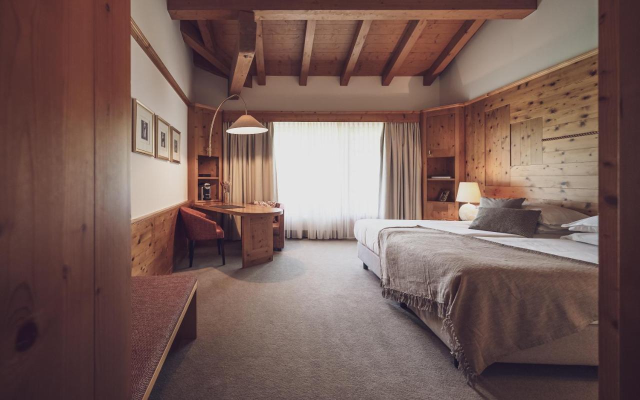 Hotel Waldhuus Νταβός Εξωτερικό φωτογραφία